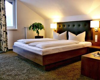 Weinhotel Kienle - Burrweiler - Camera da letto