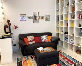 House Sarzano by Holiday World - Génova - Sala de estar