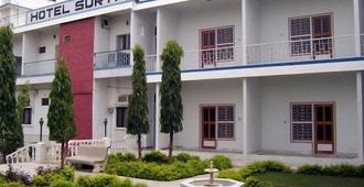 Hotel Surya - Khajurāho