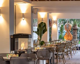 Js Yate - Can Picafort - Ravintola