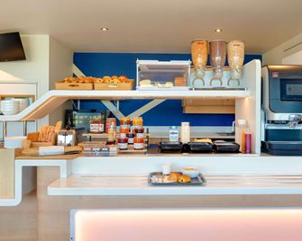ibis budget Saint-Maximin-la-Sainte-Baume - Saint-Maximin-la-Sainte-Baume - Buffet