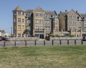 The Studio - Weston-super-Mare - Building