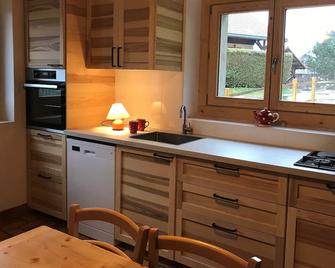 authentic 3 star chalet - Mont-Saxonnex - Cocina