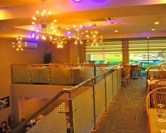 The Pavilion Hotel - Сандакан - Ресторан