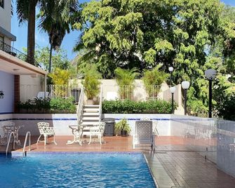 Euro Hotel - Panama City - Piscine