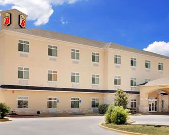 Super 8 by Wyndham Odessa TX - Odessa - Gebouw