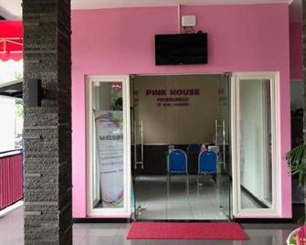 Pink House - Probolinggo