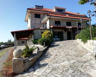 Hotel Rústico Punta Uia - Uhía