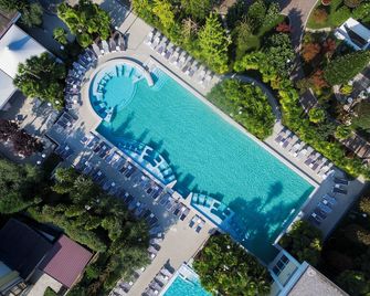 Abano Grand Hotel - אבאנו טרמה - בריכה