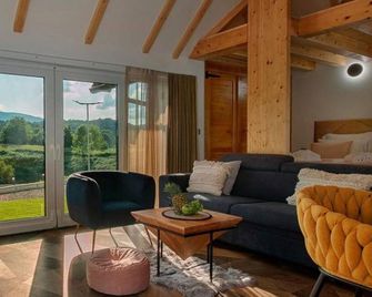 Family Resort Plitvice Lakes - Rastovaca - Salon