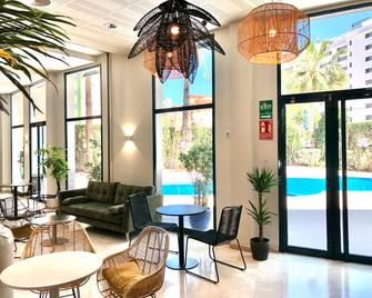 Hotel RH Arena - Gandia - Lobby