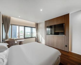 Crystal Hotel Daegu - Daegu - Makuuhuone