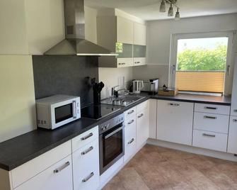 myRelaxs kleine Villa Top 1 - Bludenz - Kitchen