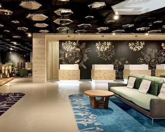 Swissotel Zurich - Zurich - Lobby