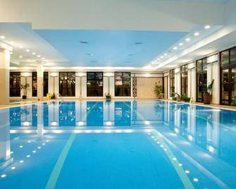 Grand Hotel Velingrad - Velingrad - Pool