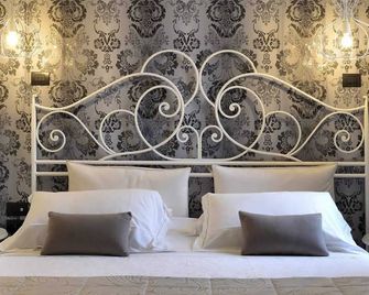 Zanhotel Regina - Bolonha - Quarto