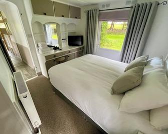 Celtic Lodges - Thurso - Bedroom