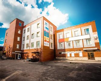 Hostel Prichal - Múrmansk - Edificio