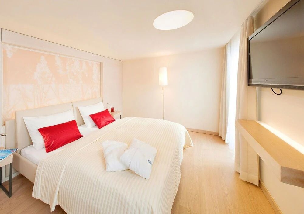 Strandhotel am Weissensee - וייסנזי - חדר שינה