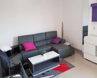 Résidence Esther 2 - Abidjan - Living room