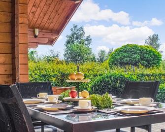 3 Bedroom Stunning Home In Rheezerveen - Rheezerveen - Restaurante