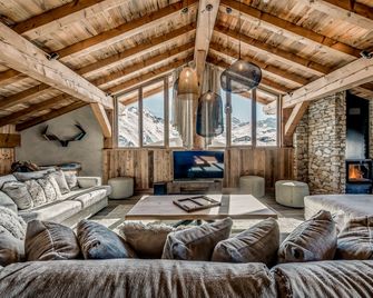 索萊瑟庇護飯店 - 瓦勒迪澤爾 - 客廳