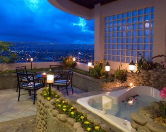 Marco Polo Davao Hotel - Davao City - Bygning