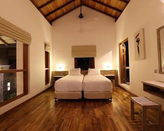 Villa Ananta - 3 Bedroom - Hikkaduwa - Soverom