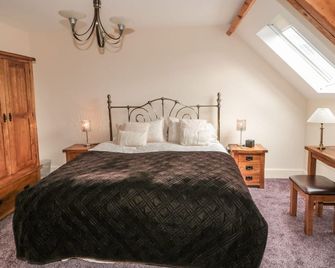 New Stable Cottage - Castleton - Bedroom