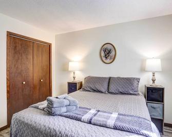 Pet-Friendly Pierre Vacation Rental! - Pierre - Bedroom