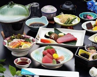 Hotel Nagisaya - Nachikatsuura - Food