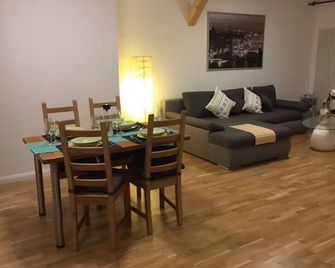 Welcome to the Franconian Lake District - the triathlon stronghold - Hilpoltstein - Essbereich