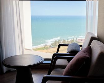 Condotel Ocean View- Apec Mandala Mui Ne - Phan Thiết - Ban công