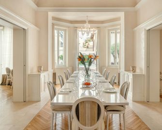 Luxury Villa Manin Viareggio Una - Viareggio - Sala pranzo