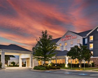 Hilton Garden Inn North Little Rock - נורת' ליטל רוק - בניין