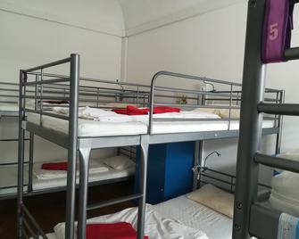 Old Évora Hostel - Evora