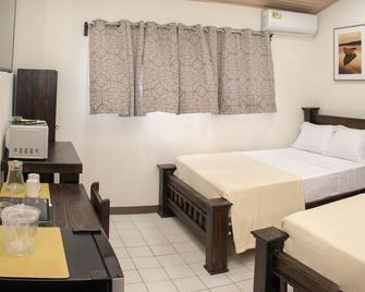 Hotel Don Fito - Golfito - Bedroom
