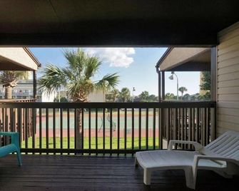 Portside Resort by Panhandle Getaways - Panama City Beach - Balcony