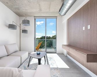 Milan Aventura Hotel - Aventura - Huiskamer
