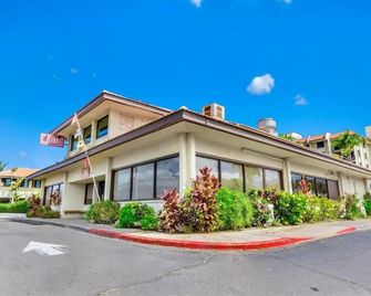Maui Beach Vacation Club - Kīhei - Building
