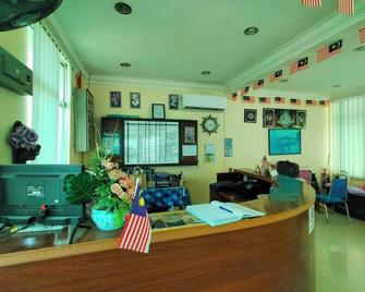 Capital O 91118 Chalet Seri Idaman - Batu Ferringhi - Recepce