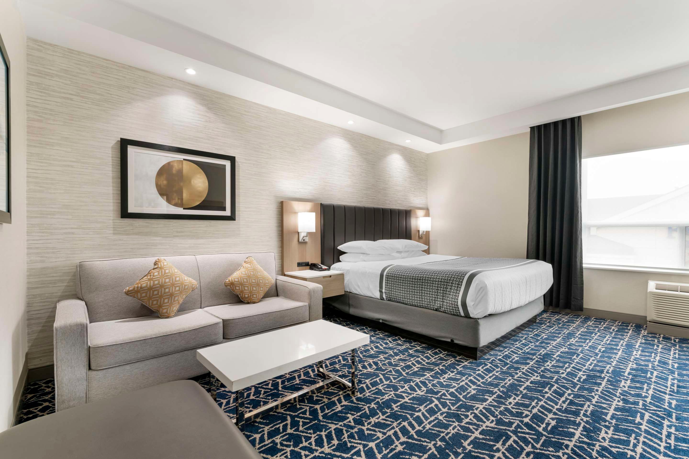 Best Western Premier Route 97 Vernon - Vernon - Bedroom