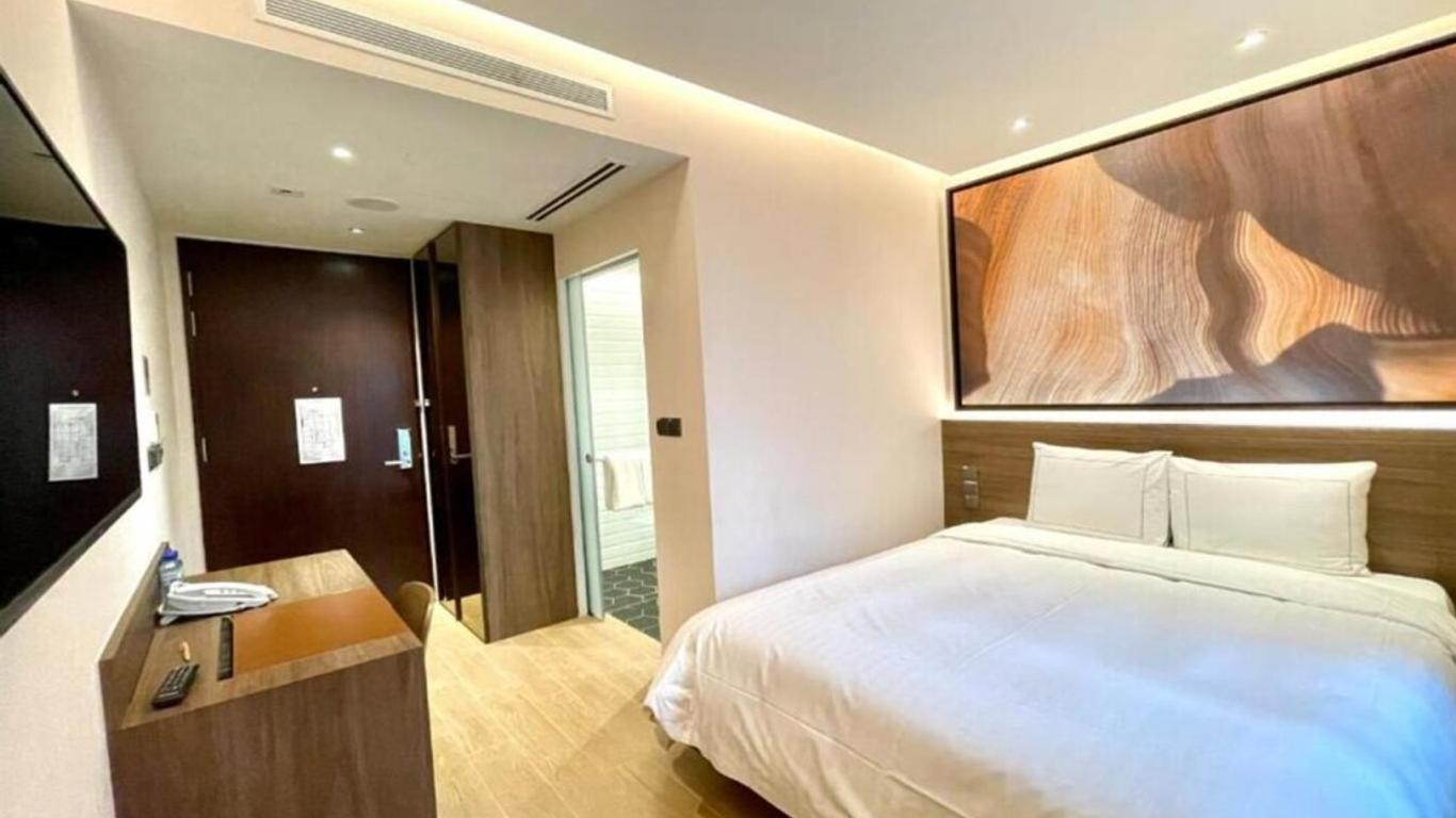A Hotel Bugis
