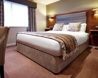 The Briar Court Hotel - Huddersfield - Bedroom