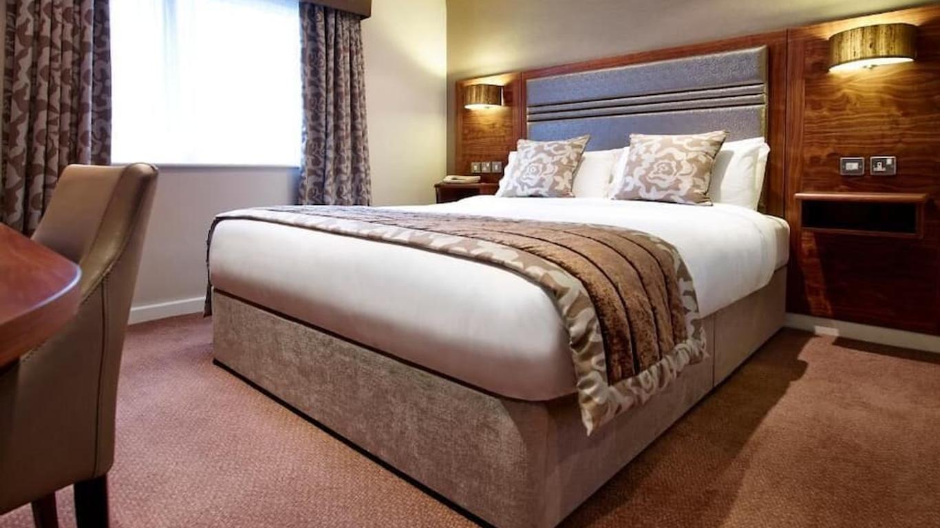 The Briar Court Hotel
