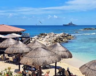 Simpson Bay Resort Marina & Spa - Simpson Bay - Pantai