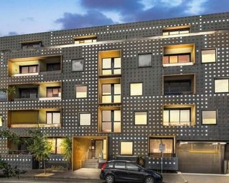 Cozy 1Bed Unit in leafy Carlton - 10 mins from CBD - Melbourne - Edificio