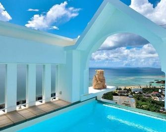 Okinawa Kariyushi Resort Exes Onna - Onna - Pool