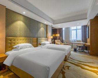 Excellence International Hotel - Ganzhou - Schlafzimmer
