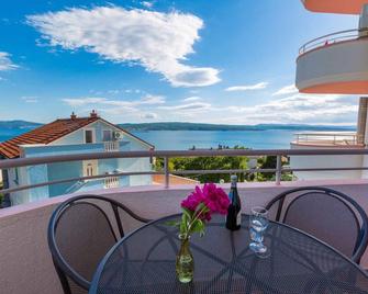 Bucar - Crikvenica - Balkon